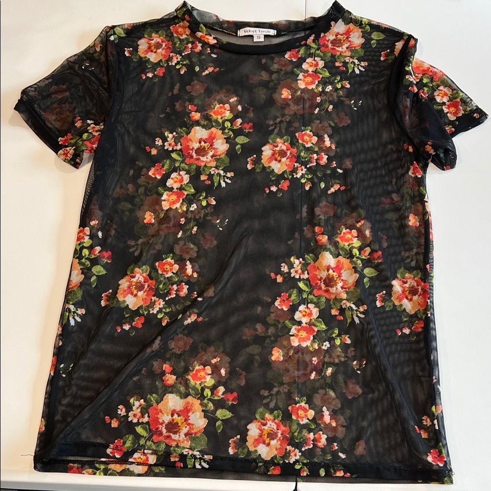Velvet Torch - small, sheer netted black top‎